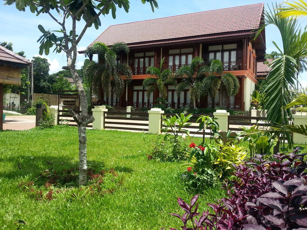 Pon Arena Hotel Muang Khong Exterior photo