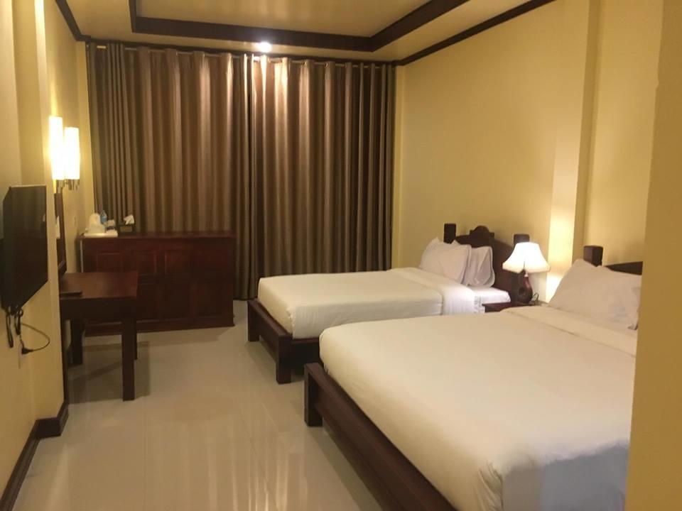 Pon Arena Hotel Muang Khong Exterior photo